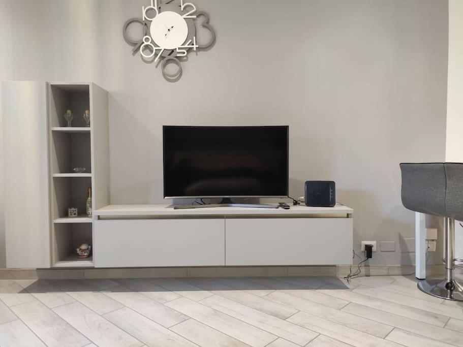 Ampio Bilocale In Zona Porta Vittoria / Corso Lodi Daire Milano Dış mekan fotoğraf